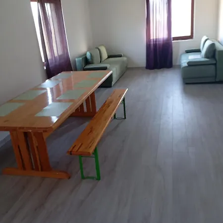 Zekovic Apartment